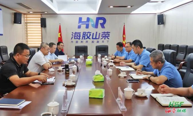 艾轶伦在z6com.尊龙时凯山荣分公司座谈。。。。。。。